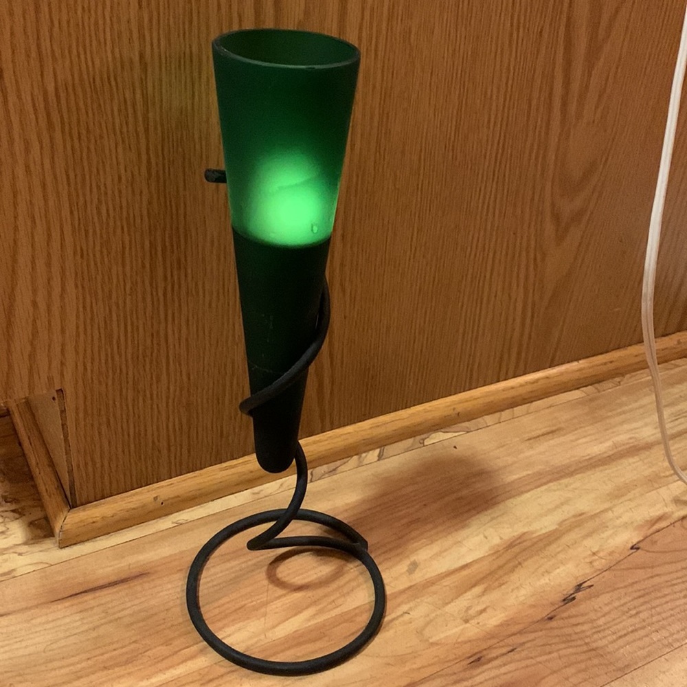 Vintage green glass candle tea light holder decor sconce wrought iron stand VGUC